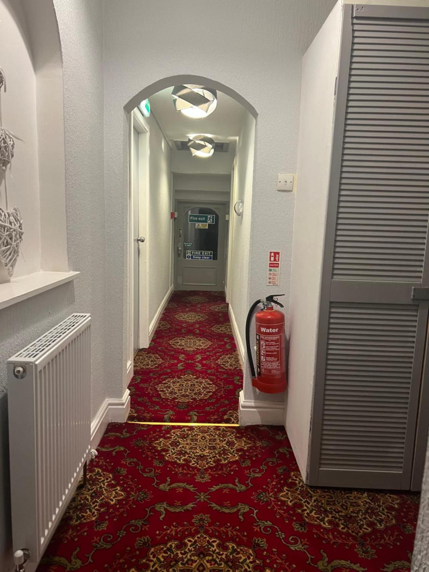 St Andrews House Hotel Preston  Eksteriør billede
